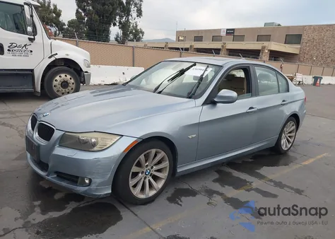2011 BMW 328I z USA, uszkodzony, nr VIN WBAPH5G58BNM74254
